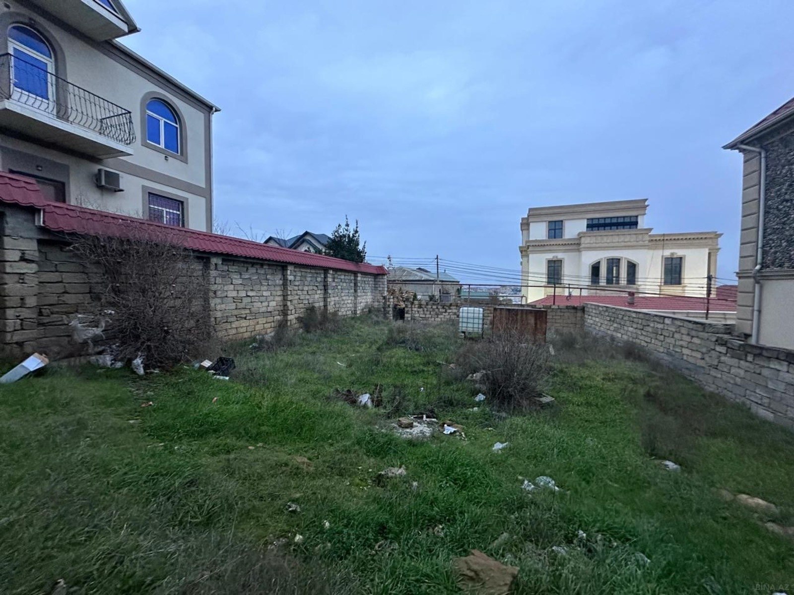 Torpaq Badamdar q., Bakı