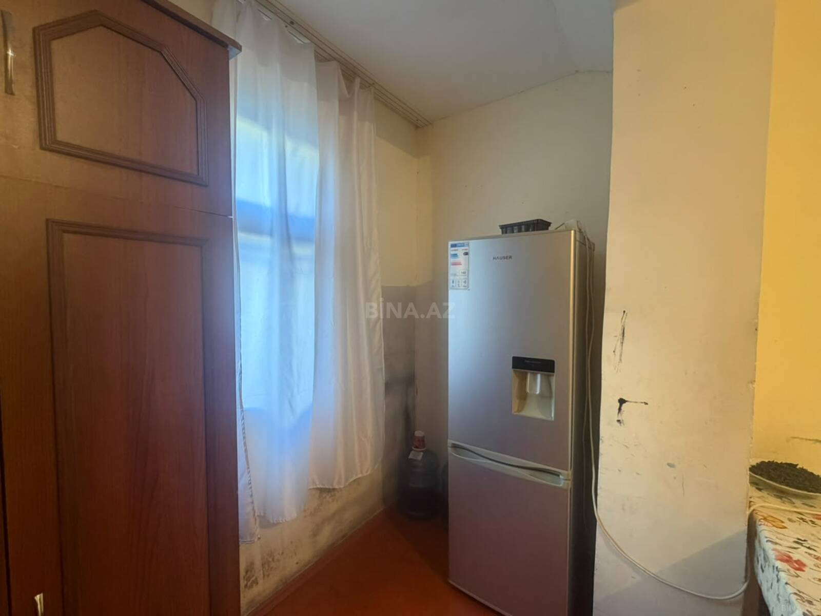2 otaqlı Köhnə tikili, Neftçilər m., Bakı