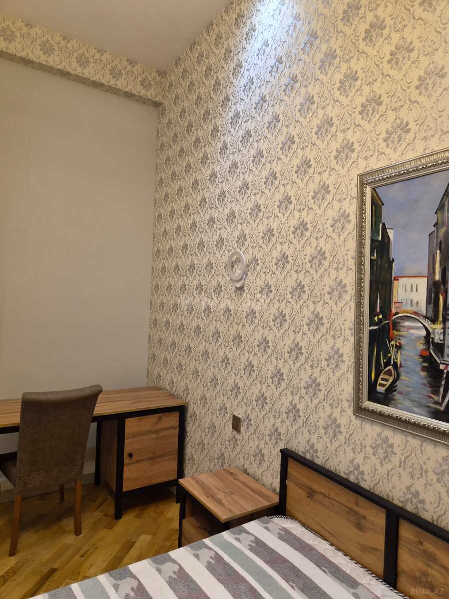 3 otaqlı Yeni tikili, 28 May m., Bakı
