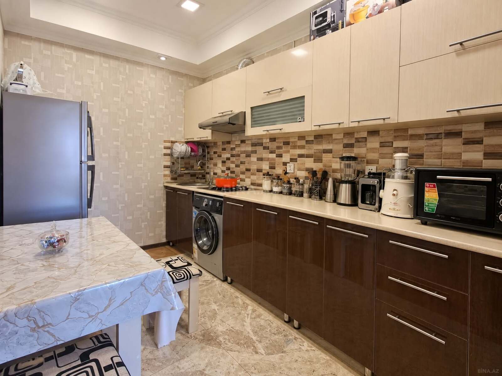 2 otaqlı Yeni tikili, Neftçilər m., Bakı