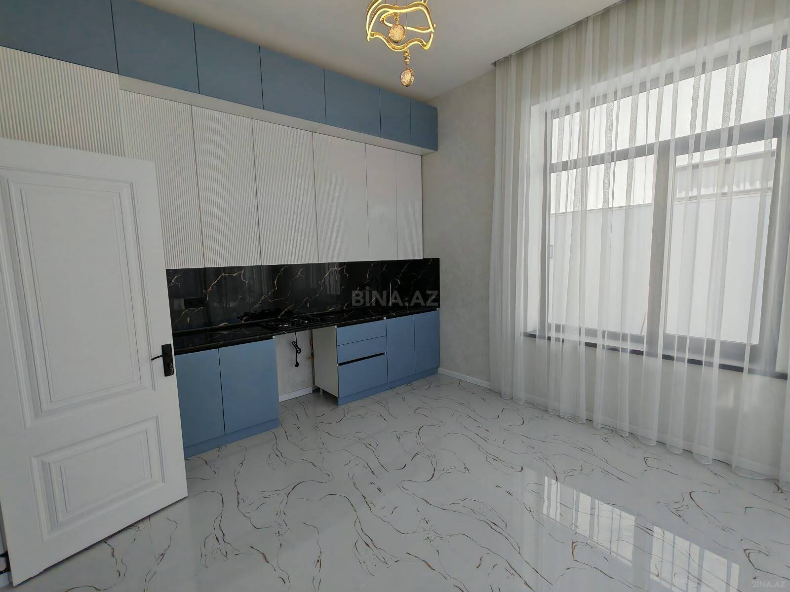 4 otaqlı Həyət evi/Bağ evi, Mərdəkan q., Bakı