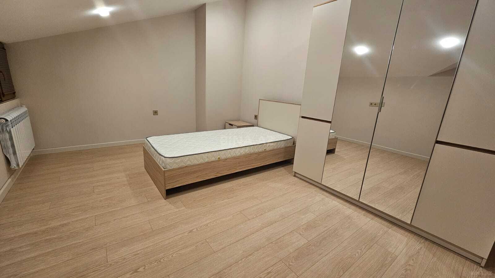 3 otaqlı Yeni tikili, Nizami m., Bakı