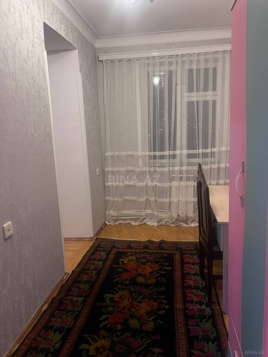 3 otaqlı Köhnə tikili, Əhmədli m., Bakı