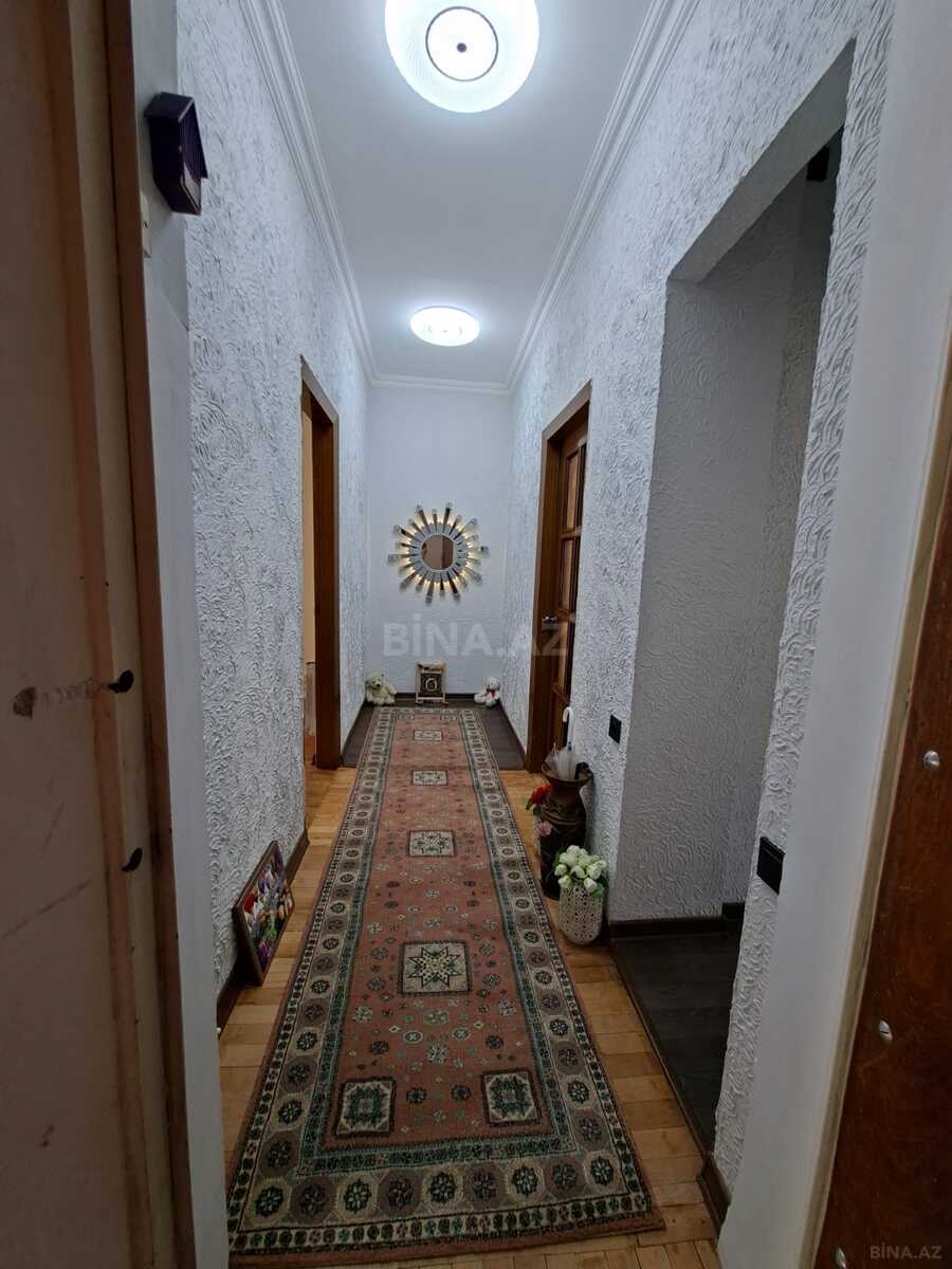 2 otaqlı Köhnə tikili, Nizami m., Bakı