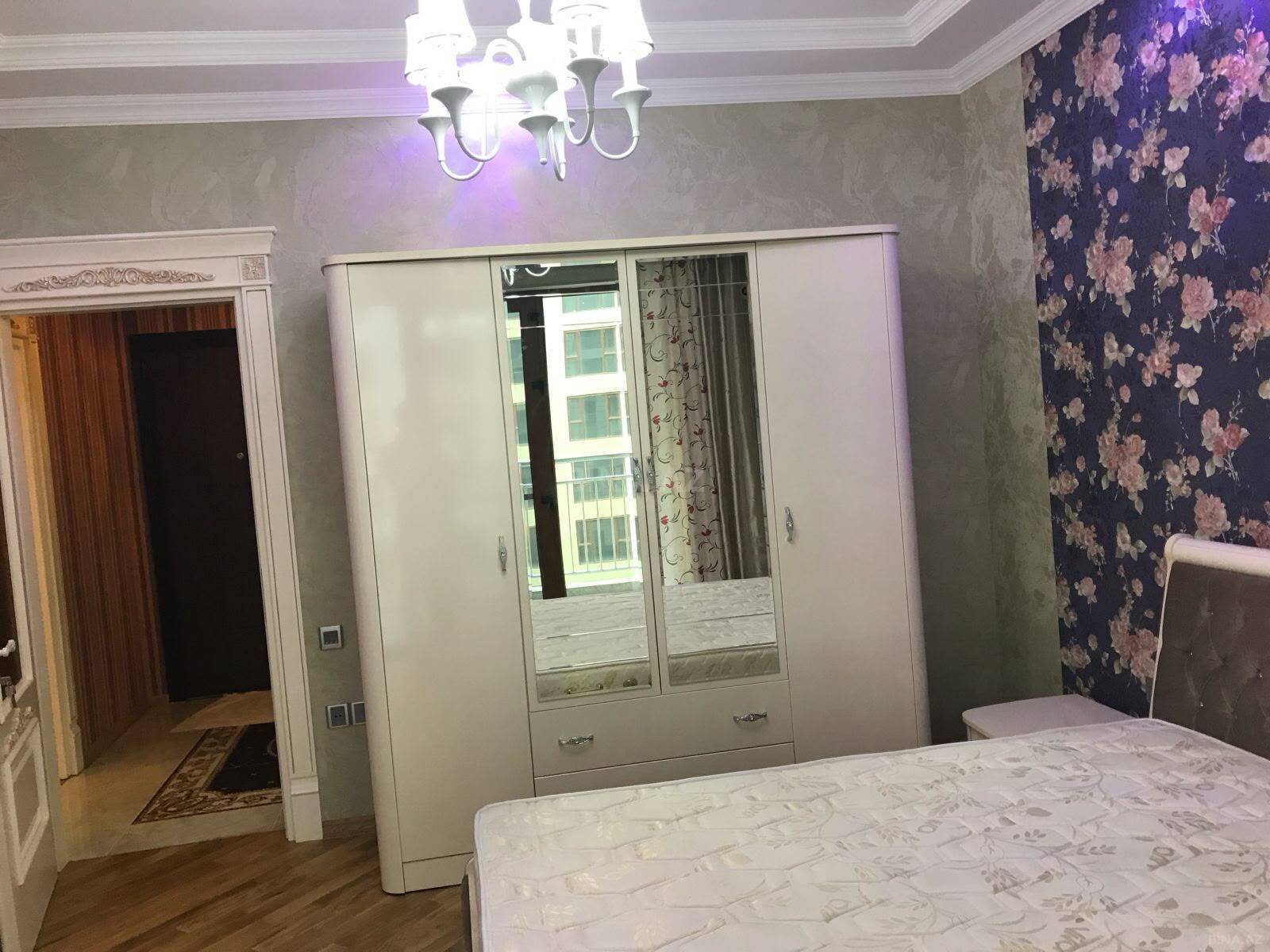 2 otaqlı Yeni tikili, Ağ şəhər q., Bakı
