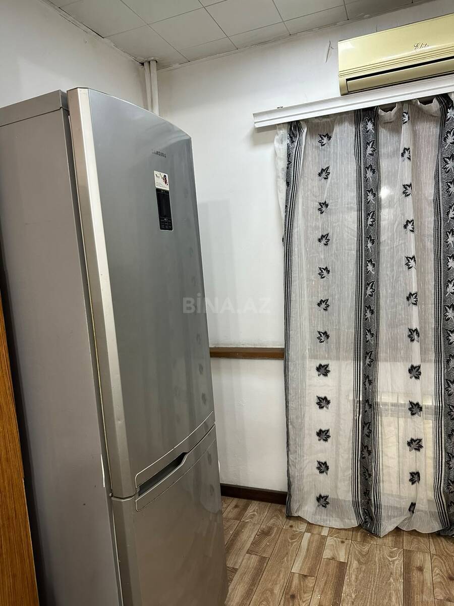 3 otaqlı Köhnə tikili, 20 Yanvar m., Bakı