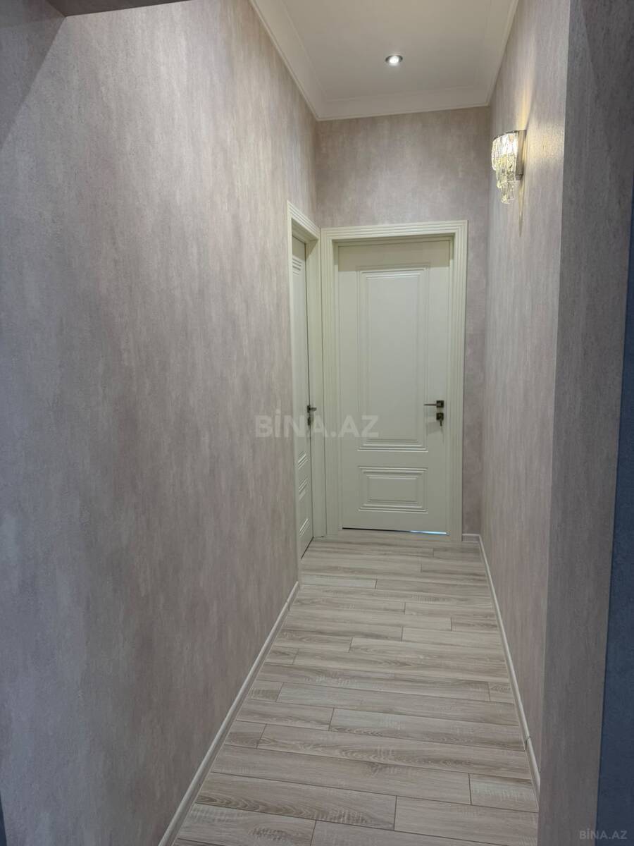 3 otaqlı Yeni tikili, Şah İsmayıl Xətai m., Bakı