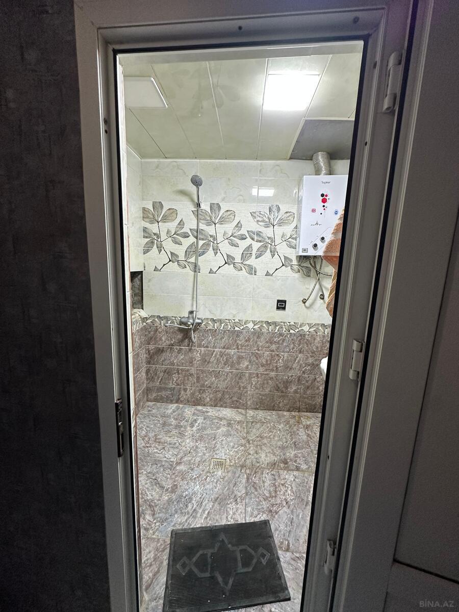 4 otaqlı Köhnə tikili, Xalqlar Dostluğu m., Bakı