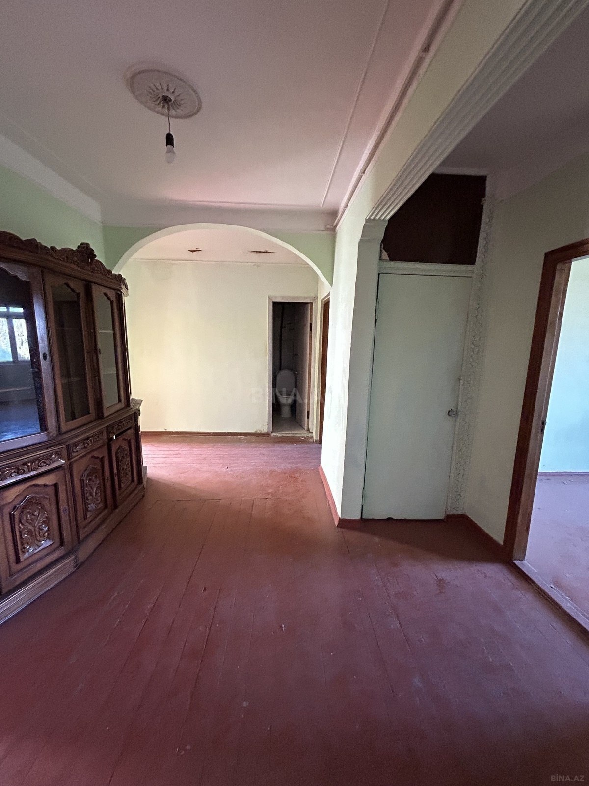 4 otaqlı Köhnə tikili, Əhmədli m., Bakı
