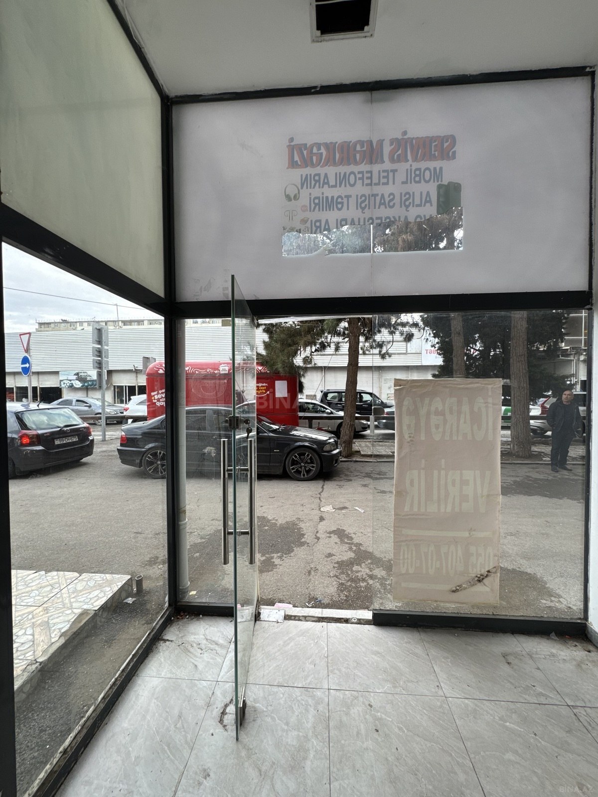 Obyekt Neftçilər m., Bakı