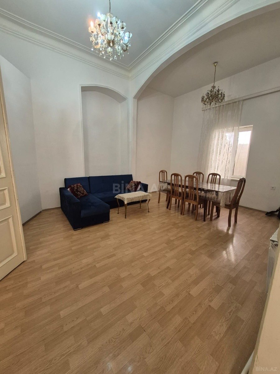 2 otaqlı Köhnə tikili, Sahil m., Bakı
