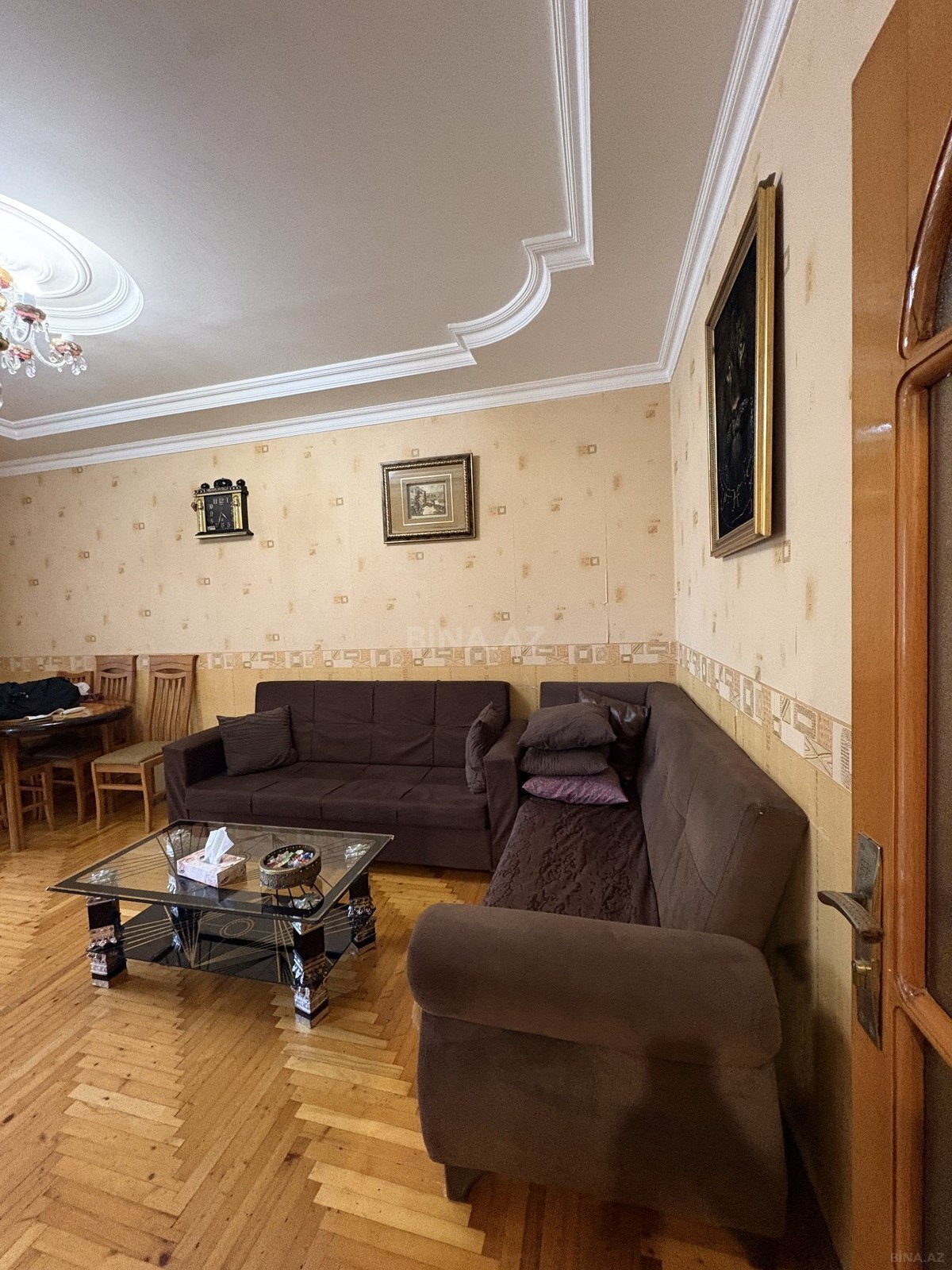 2 otaqlı Köhnə tikili, Memar Əcəmi m., Bakı