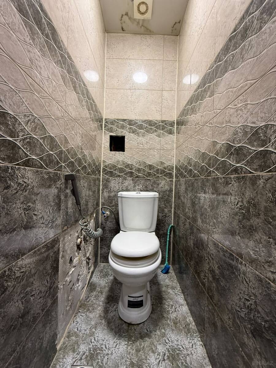 2 otaqlı Köhnə tikili, Neftçilər m., Bakı