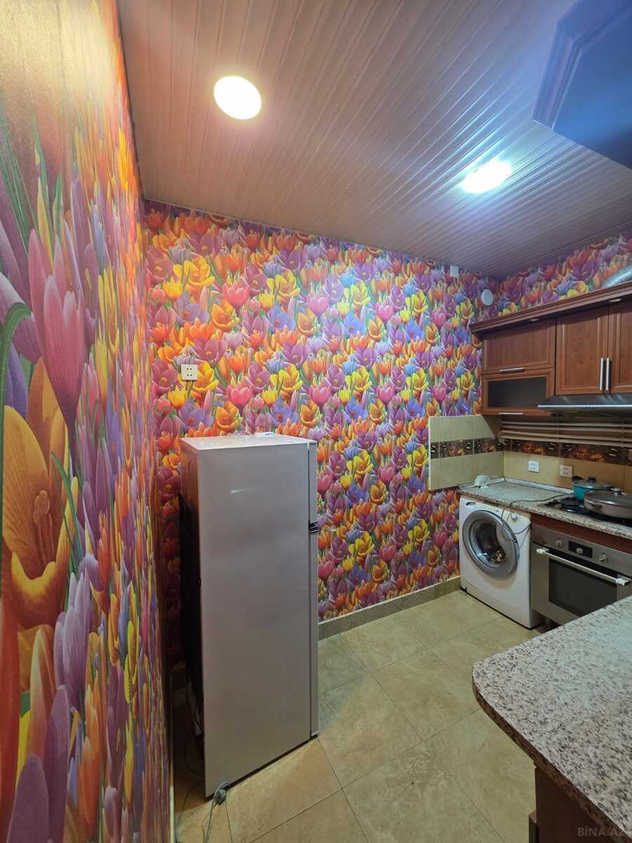 3 otaqlı Köhnə tikili, Buzovna q., Bakı