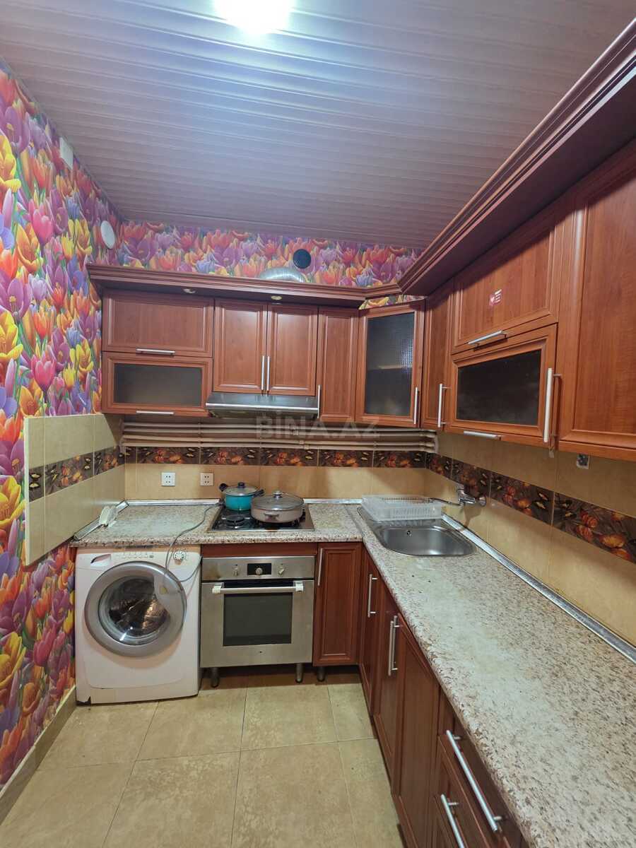 3 otaqlı Köhnə tikili, Buzovna q., Bakı