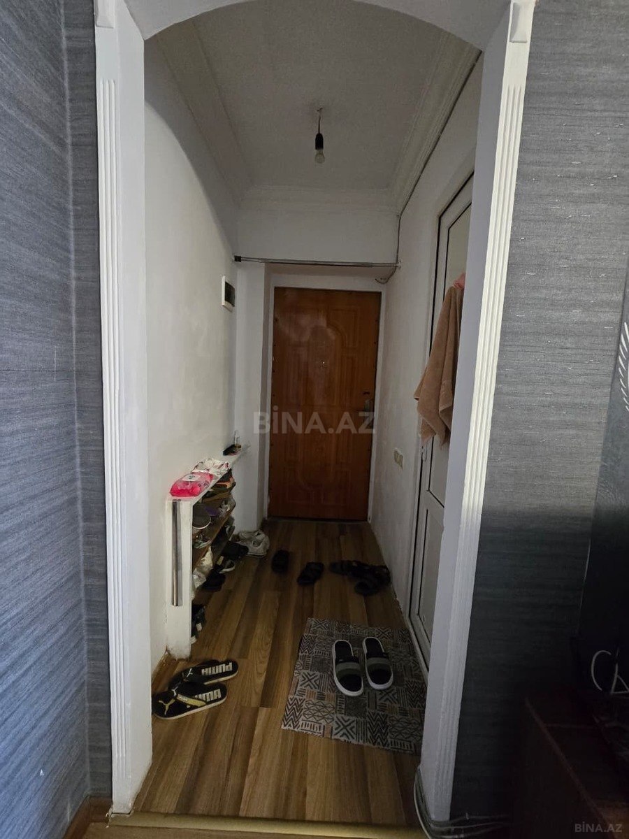 2 otaqlı Köhnə tikili, Qara Qarayev m., Bakı