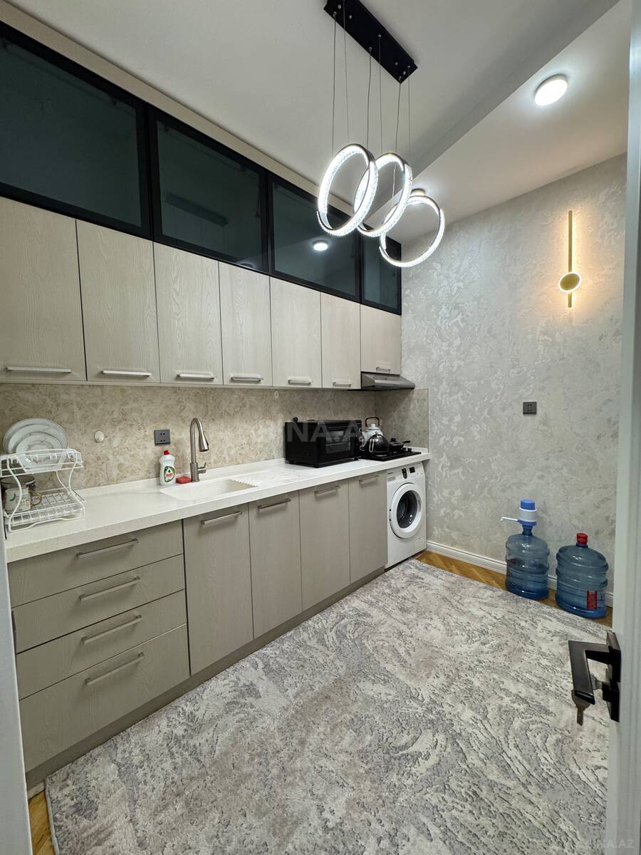 2 otaqlı Yeni tikili, Neftçilər m., Bakı