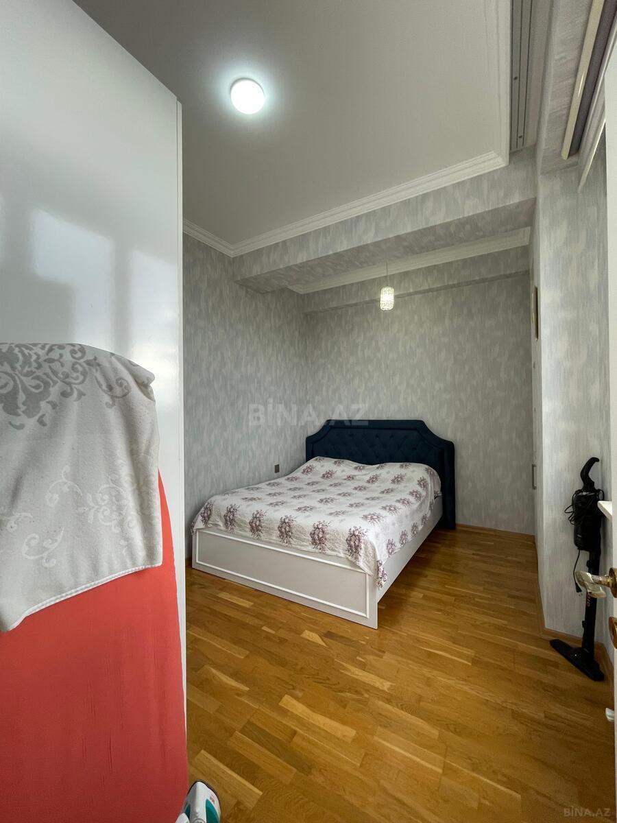 3 otaqlı Yeni tikili, Qara Qarayev m., Bakı