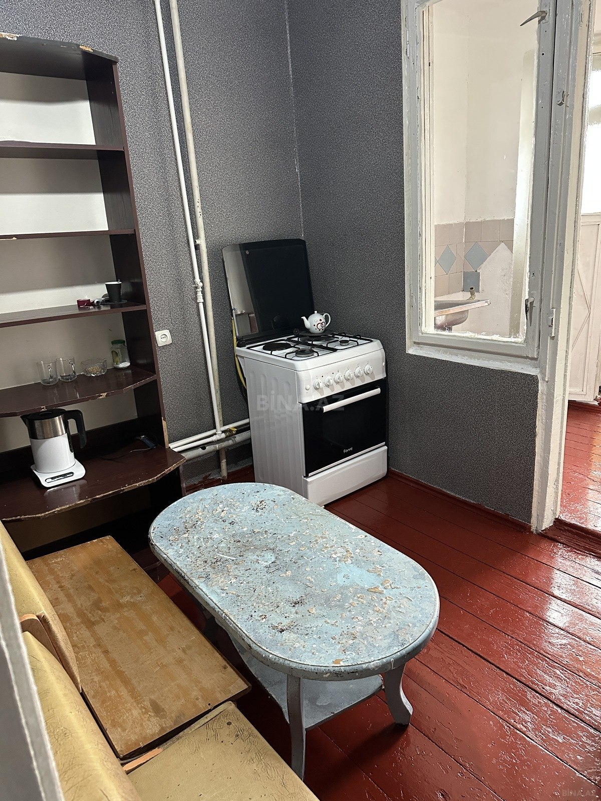 2 otaqlı Köhnə tikili, Bakıxanov q., Bakı