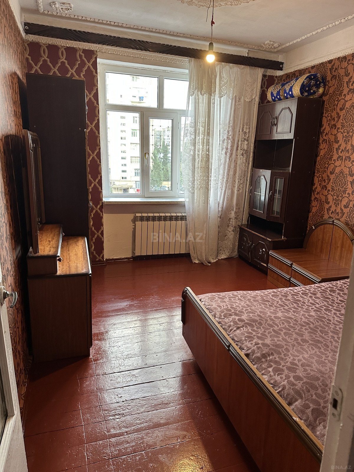 2 otaqlı Köhnə tikili, Bakıxanov q., Bakı