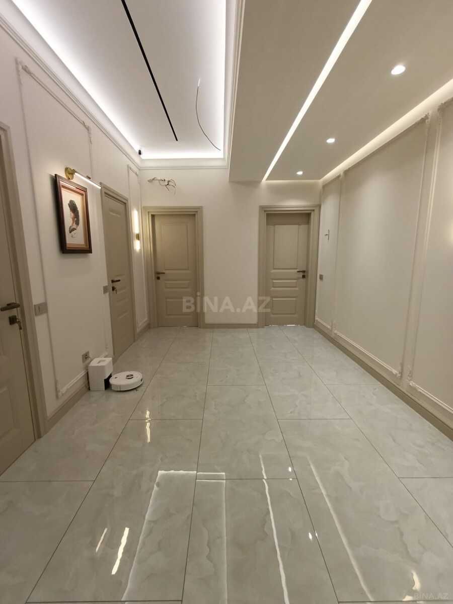 3 otaqlı Yeni tikili, Şah İsmayıl Xətai m., Bakı