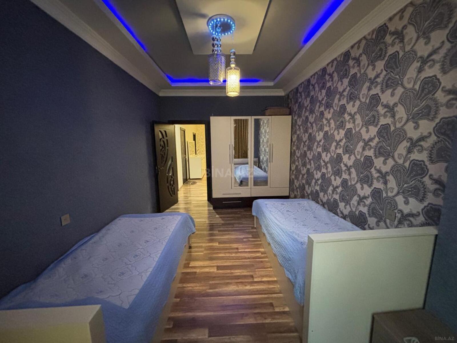 3 otaqlı Yeni tikili, Şah İsmayıl Xətai m., Bakı