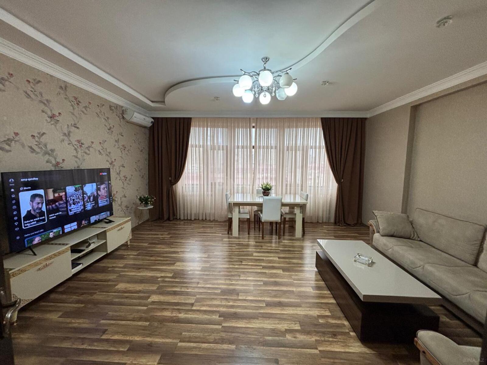 3 otaqlı Yeni tikili, Şah İsmayıl Xətai m., Bakı