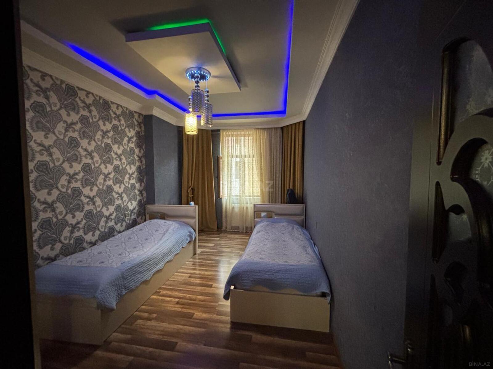 3 otaqlı Yeni tikili, Şah İsmayıl Xətai m., Bakı