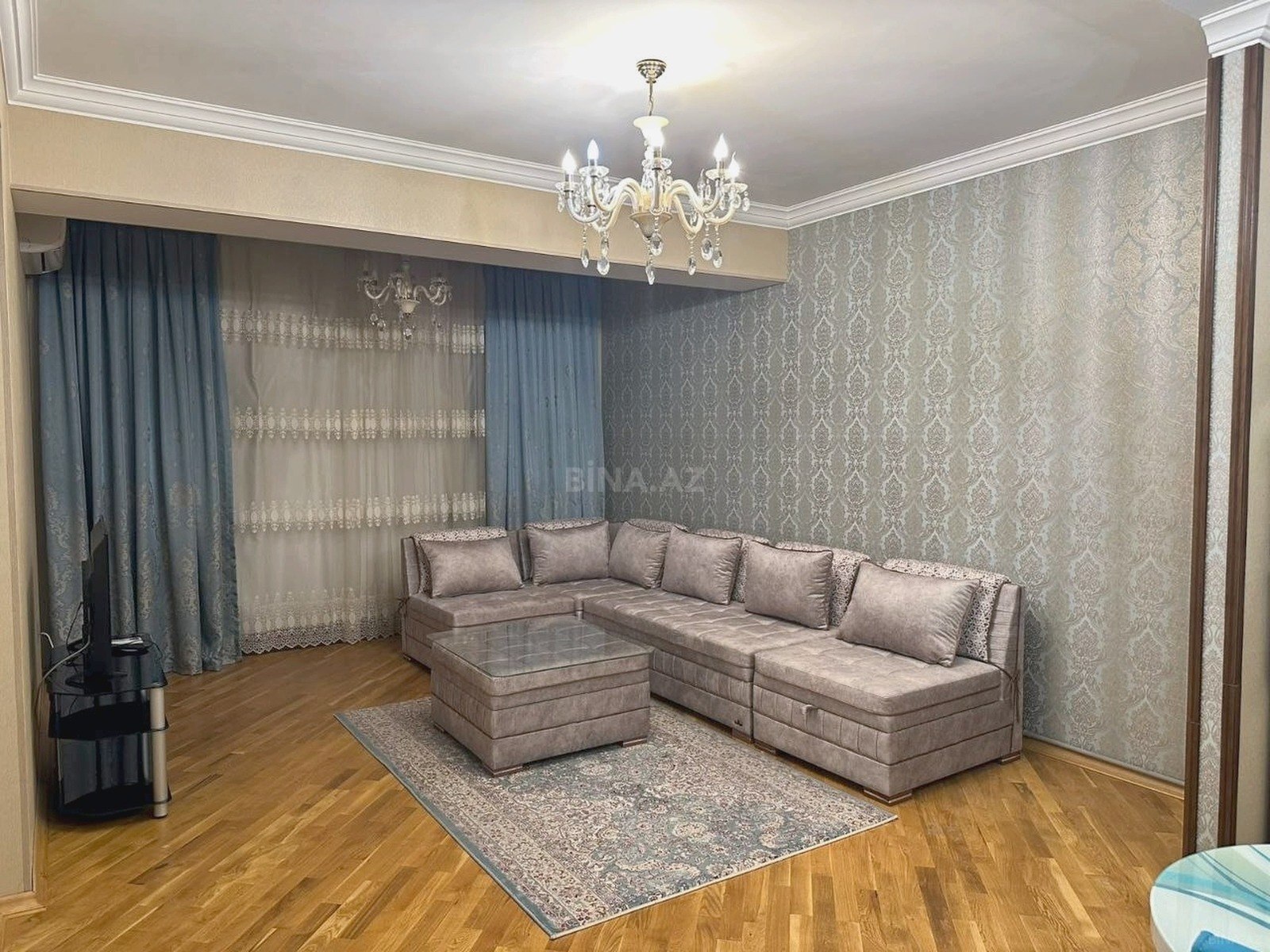 2 otaqlı Yeni tikili, Şah İsmayıl Xətai m., Bakı