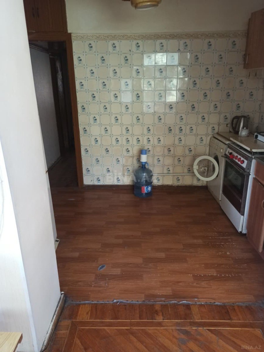 4 otaqlı Köhnə tikili, Nəsimi r., Bakı