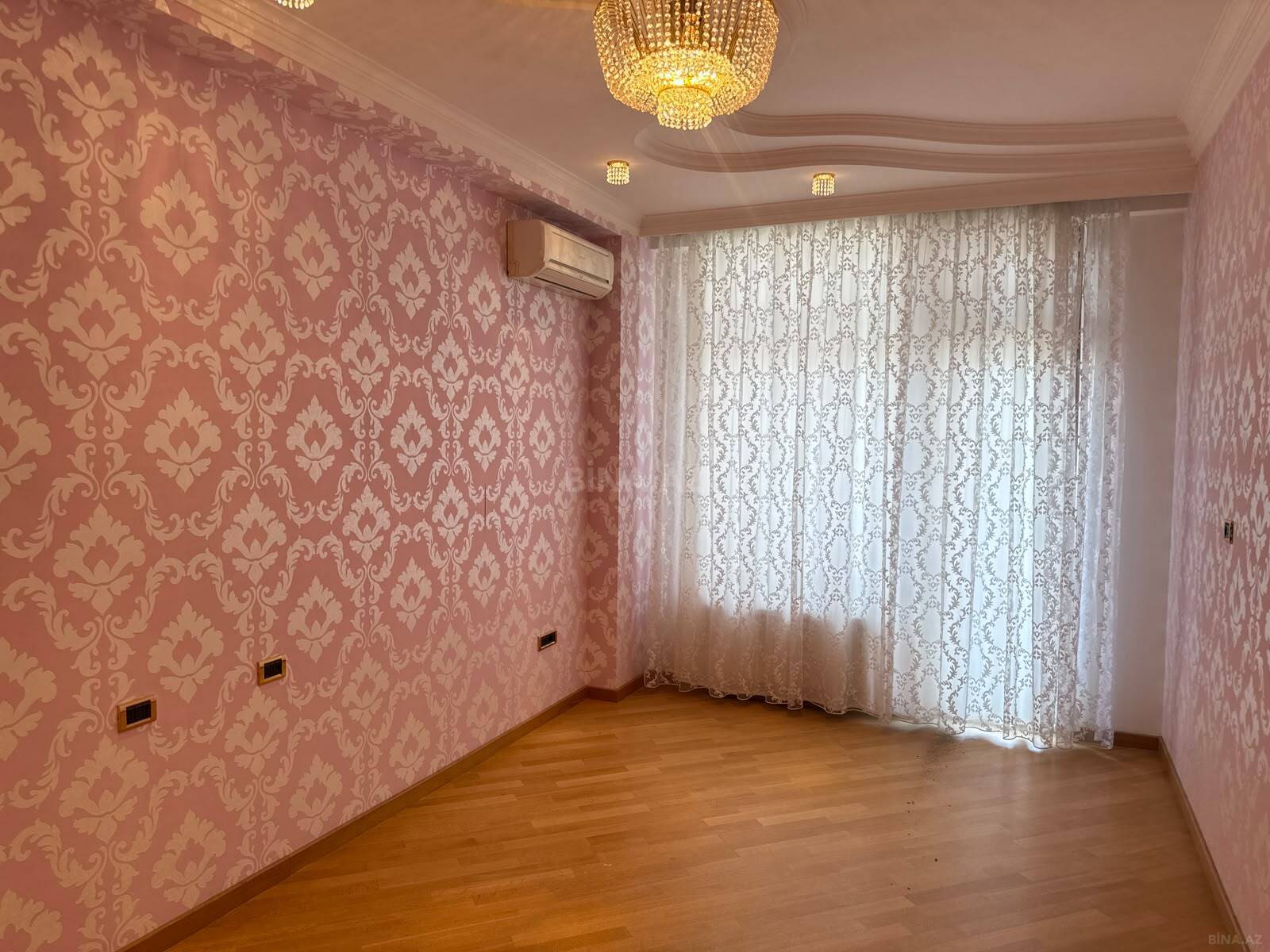 3 otaqlı Yeni tikili, 28 May m., Bakı
