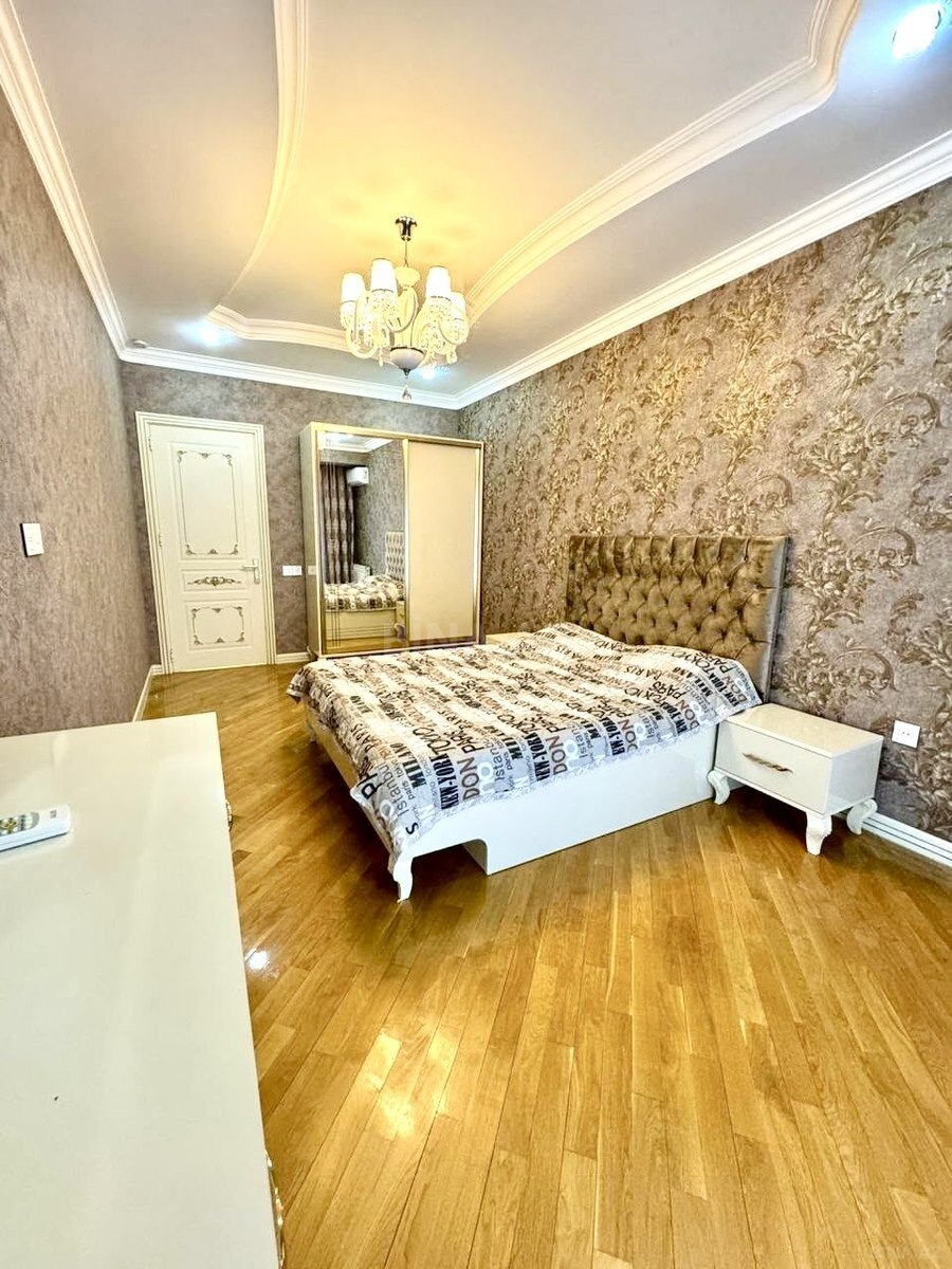 2 otaqlı Yeni tikili, Şah İsmayıl Xətai m., Bakı