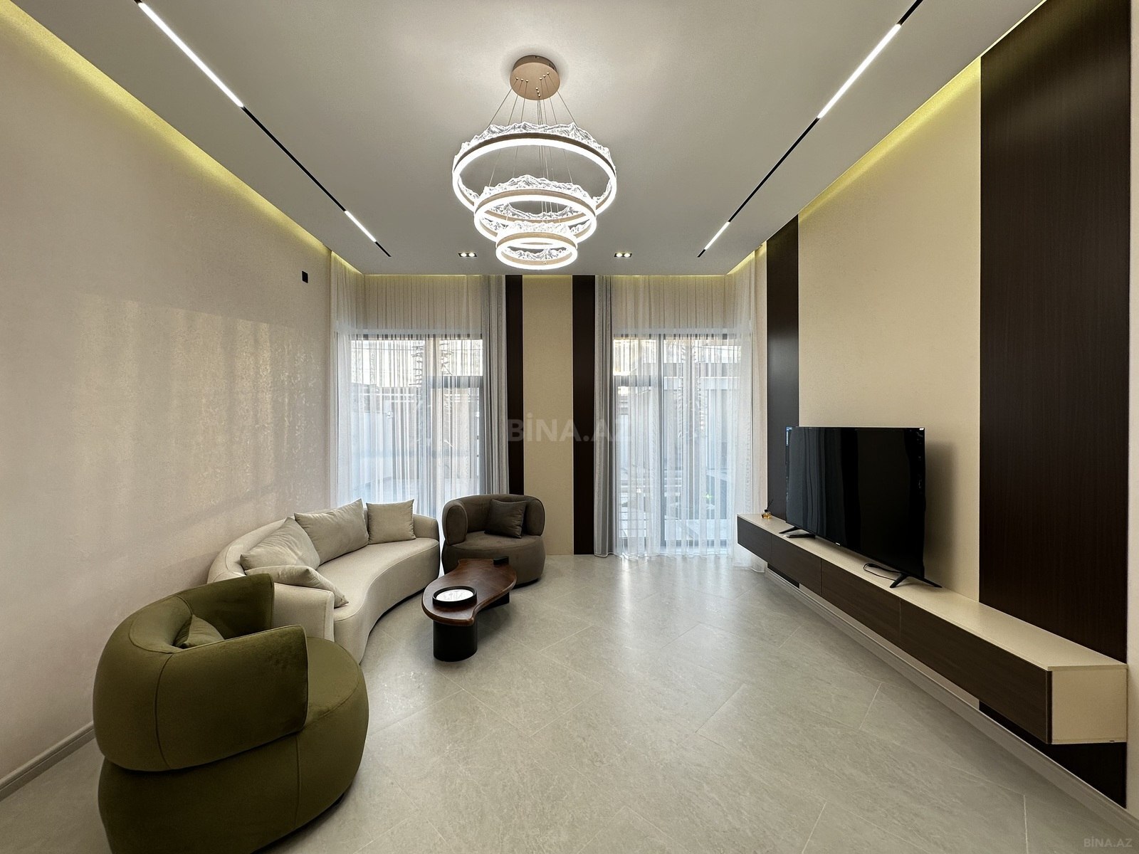 4 otaqlı Həyət evi/Bağ evi, Şüvəlan q., Bakı