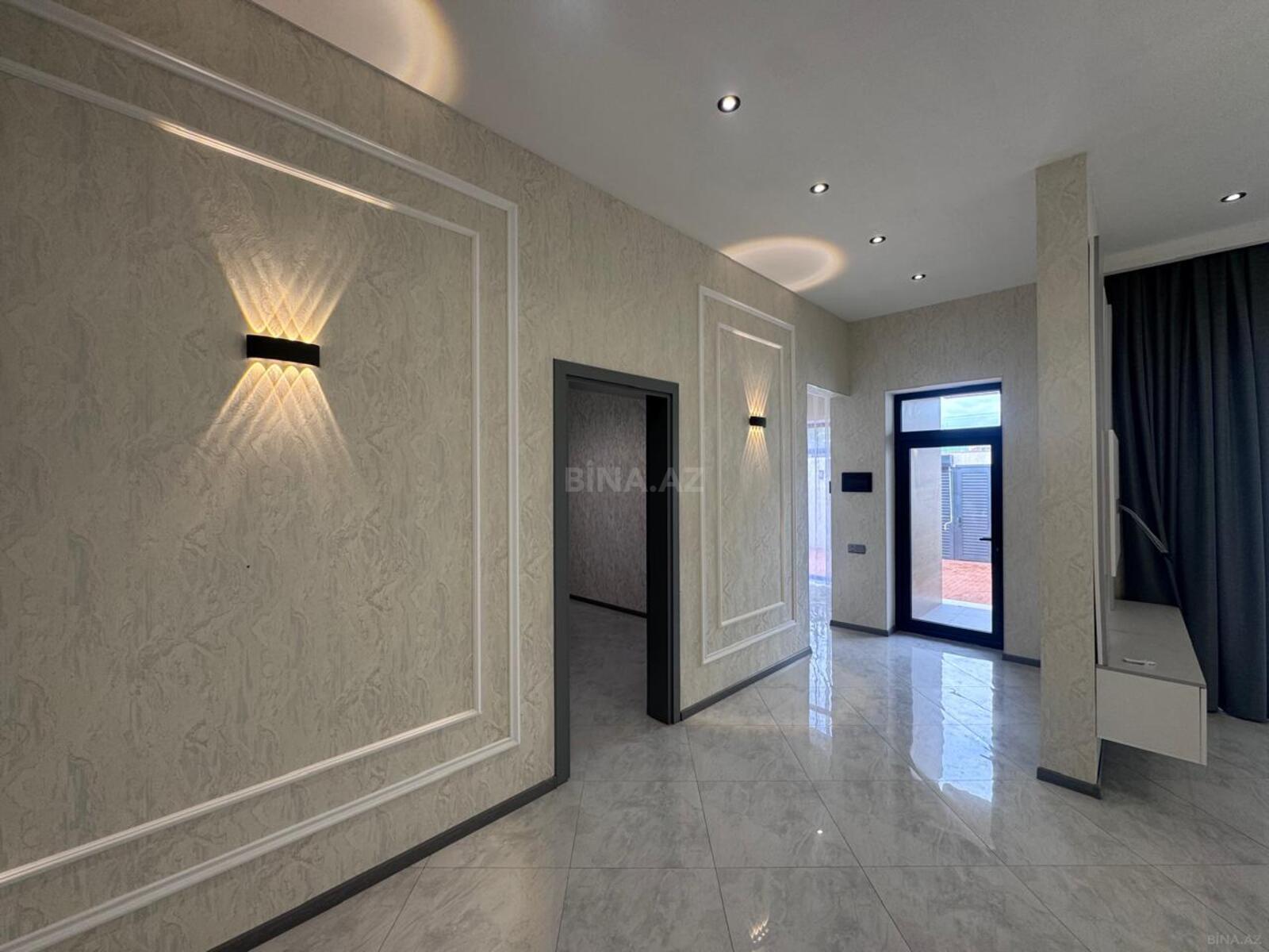 4 otaqlı Həyət evi/Bağ evi, Şüvəlan q., Bakı