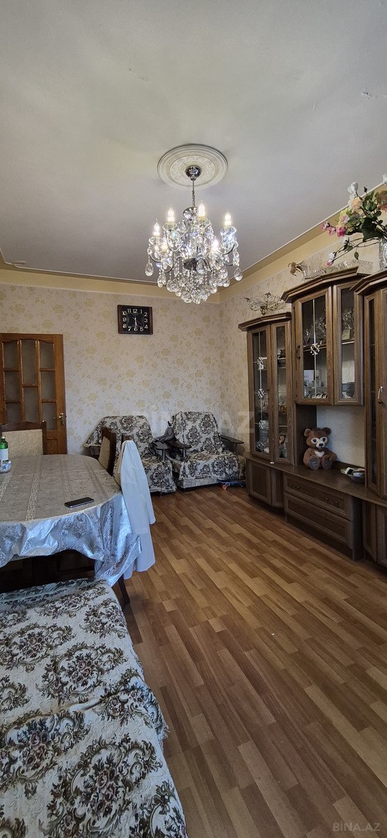 4 otaqlı Köhnə tikili, Xırdalan