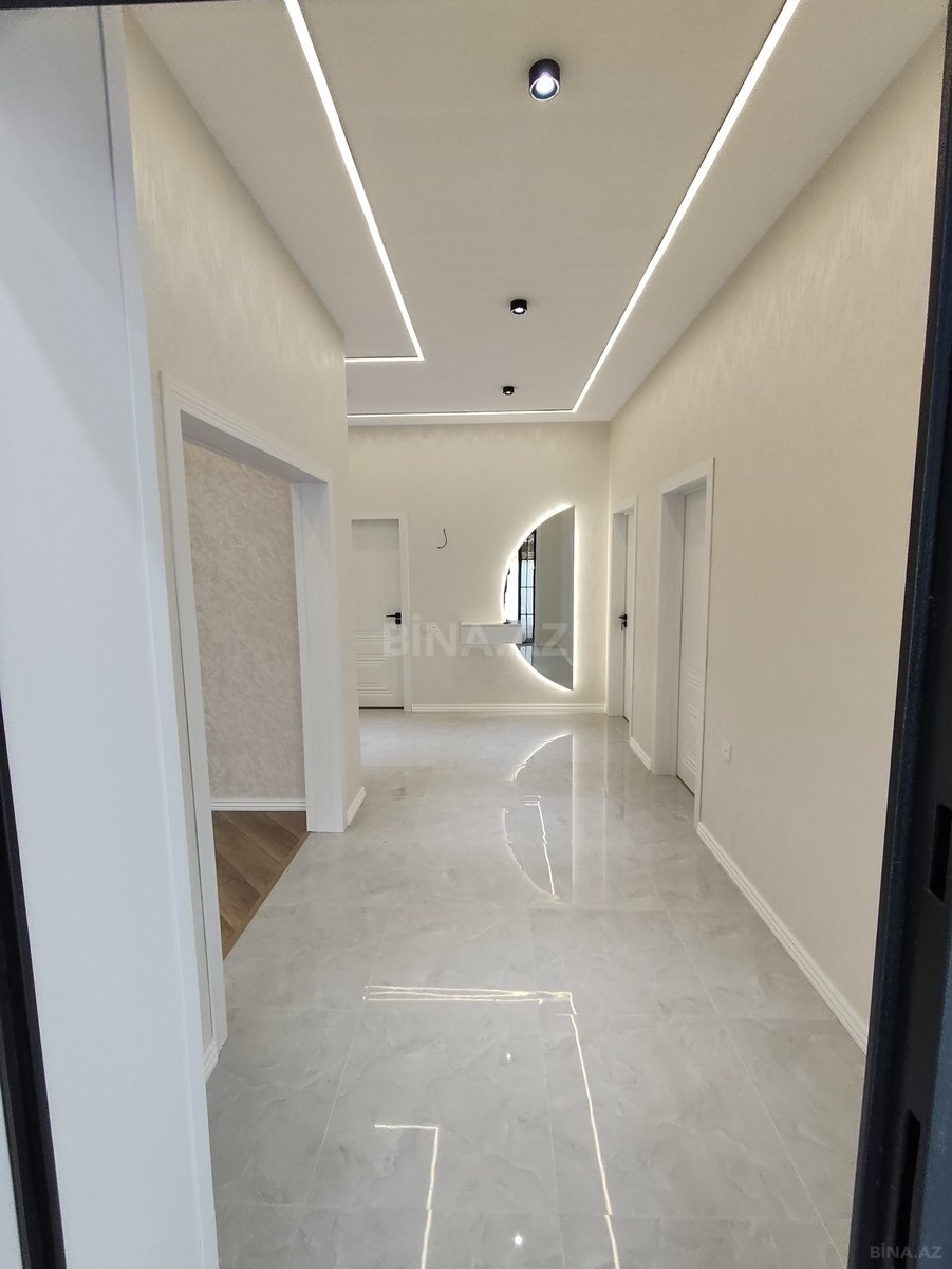 4 otaqlı Həyət evi/Bağ evi, Novxanı q., Bakı
