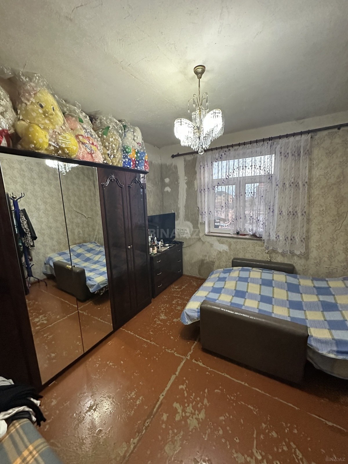 3 otaqlı Köhnə tikili, Lökbatan q., Bakı
