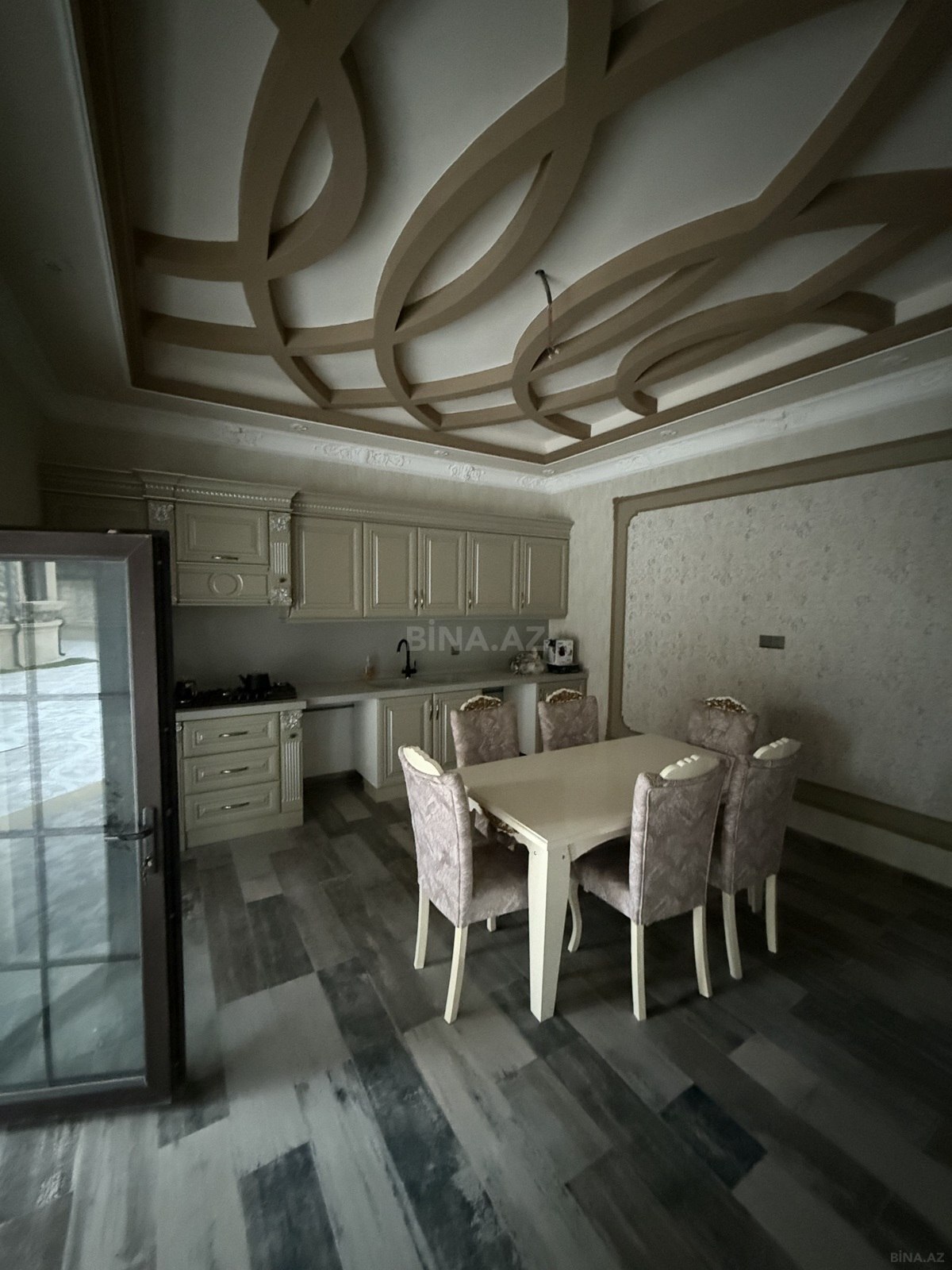 7 otaqlı Həyət evi/Bağ evi, Görədil q., Bakı