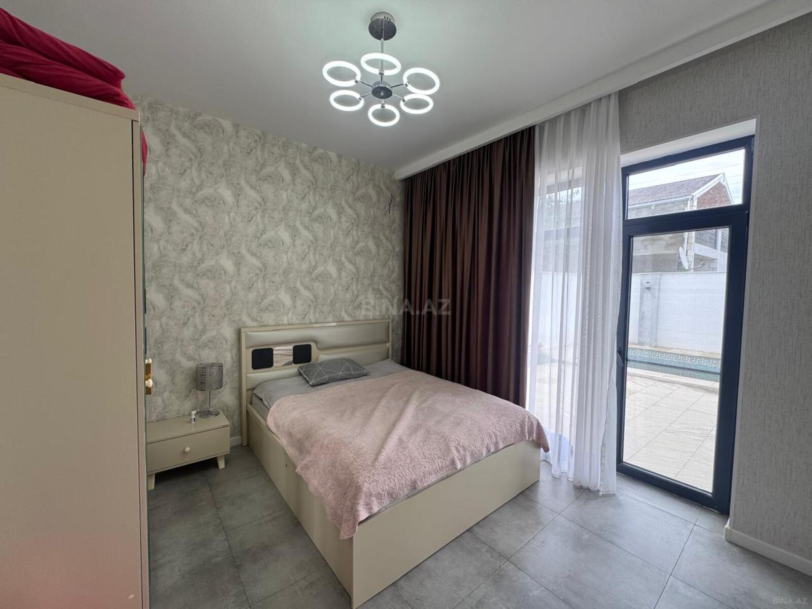 4 otaqlı Həyət evi/Bağ evi, Şüvəlan q., Bakı