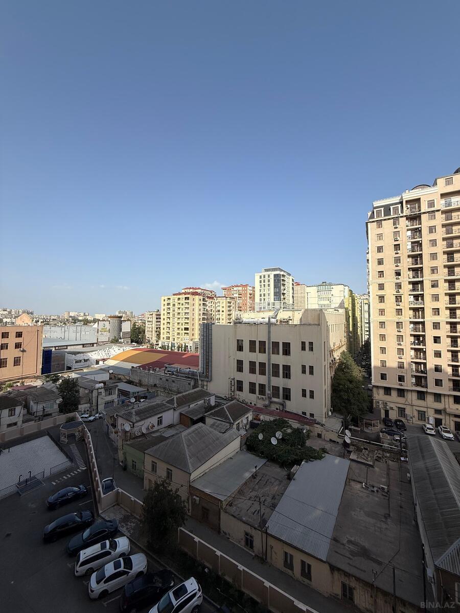 2 otaqlı Yeni tikili, 8 Noyabr m., Bakı