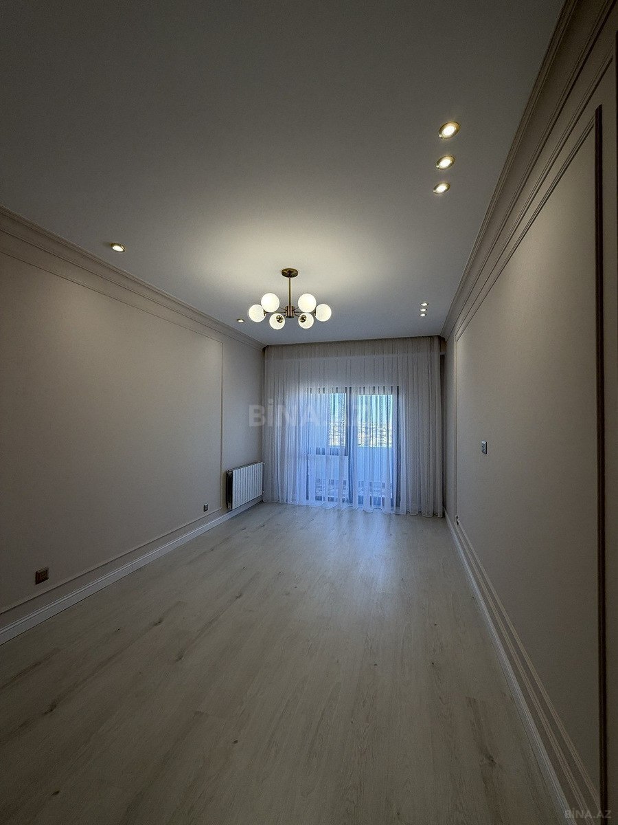 3 otaqlı Yeni tikili, Qara Qarayev m., Bakı
