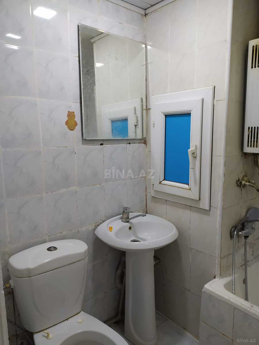 2 otaqlı Köhnə tikili, Memar Əcəmi m., Bakı