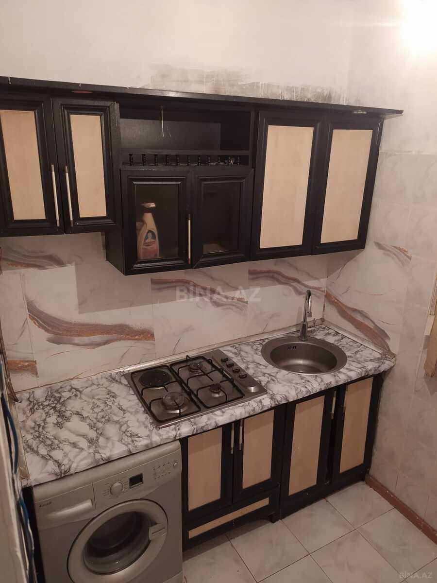 2 otaqlı Köhnə tikili, Memar Əcəmi m., Bakı