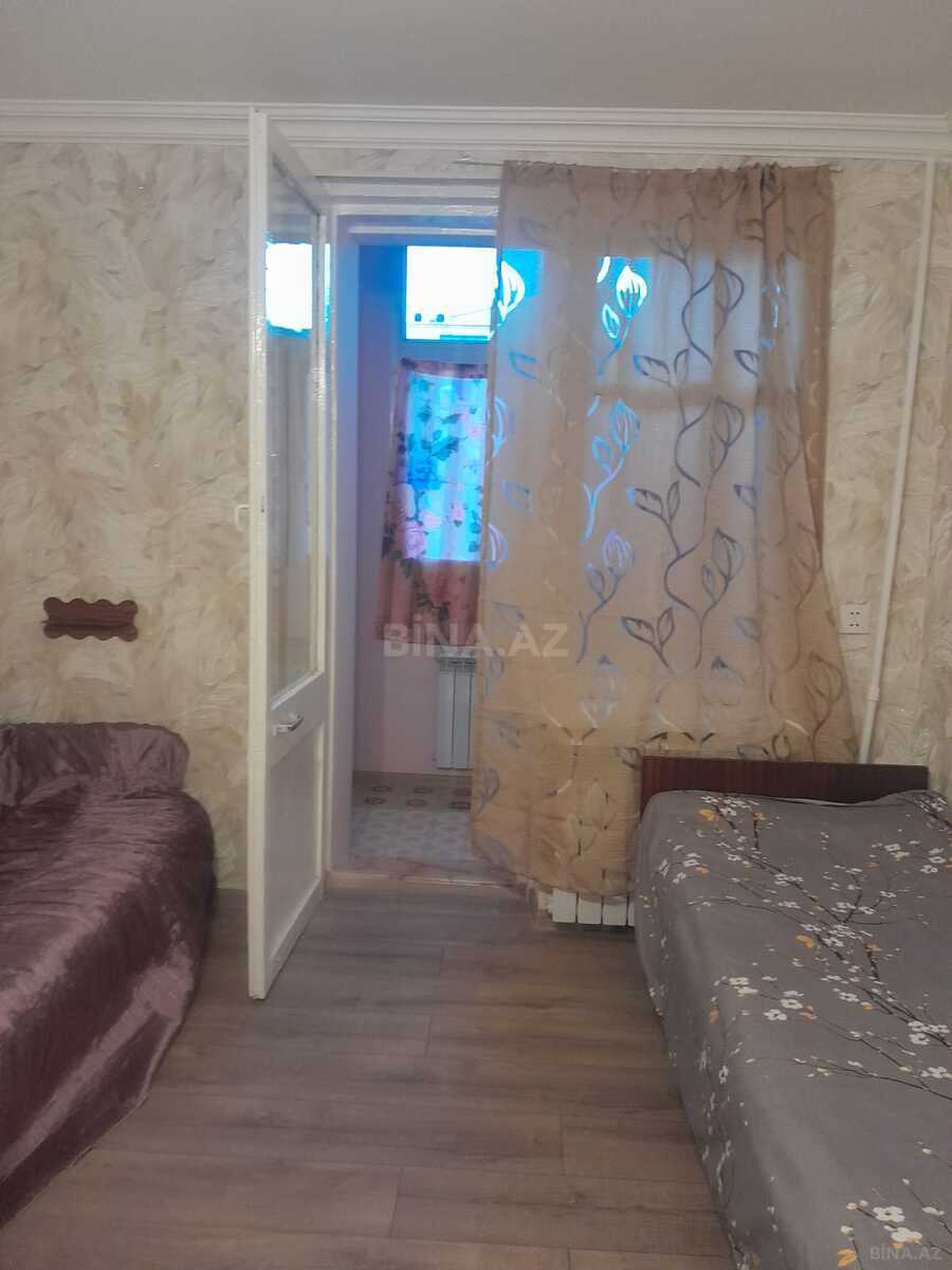 1 otaqlı Köhnə tikili, 8 Noyabr m., Bakı