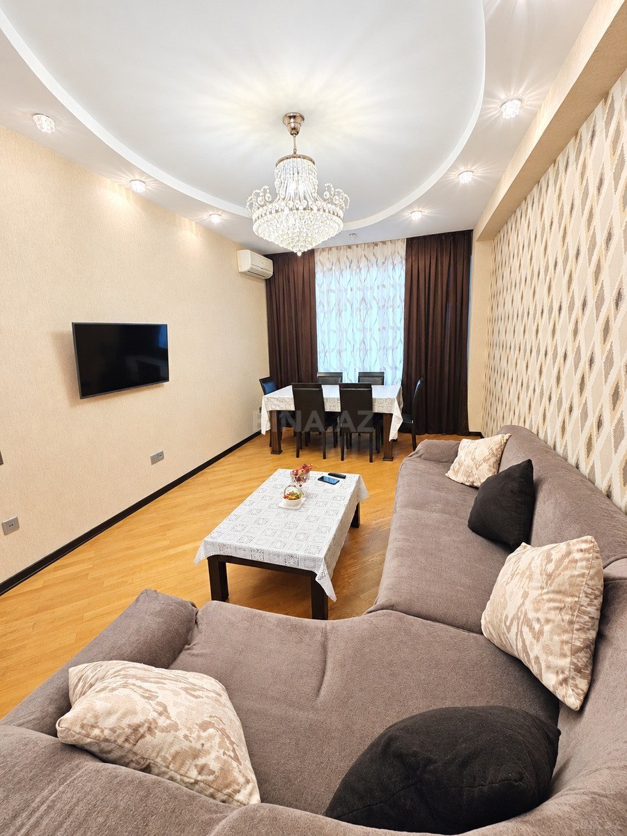 3 otaqlı Yeni tikili, Qara Qarayev m., Bakı