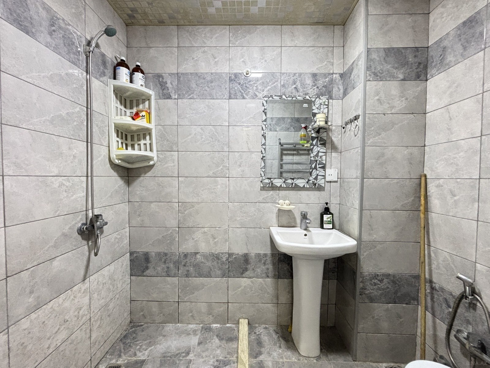 2 otaqlı Yeni tikili, İnşaatçılar m., Bakı