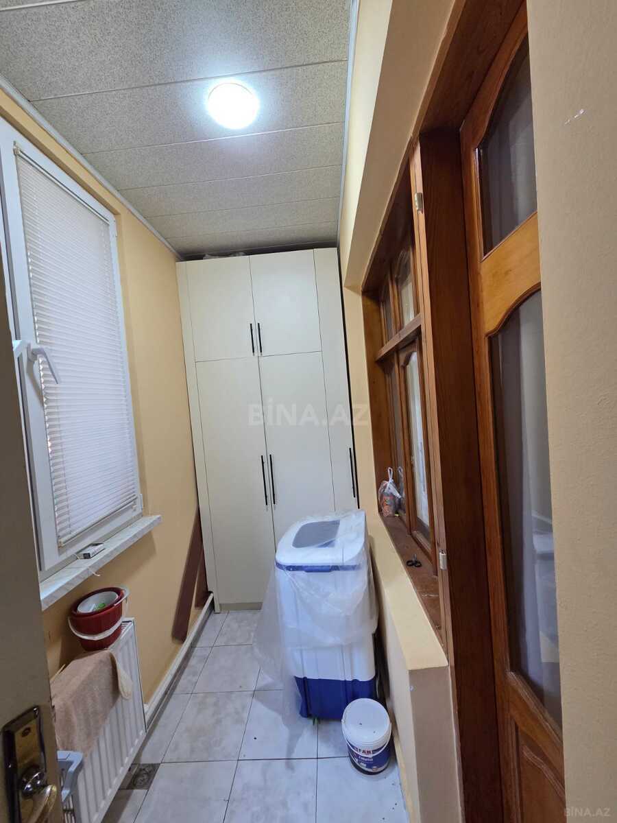 3 otaqlı Köhnə tikili, Əhmədli m., Bakı
