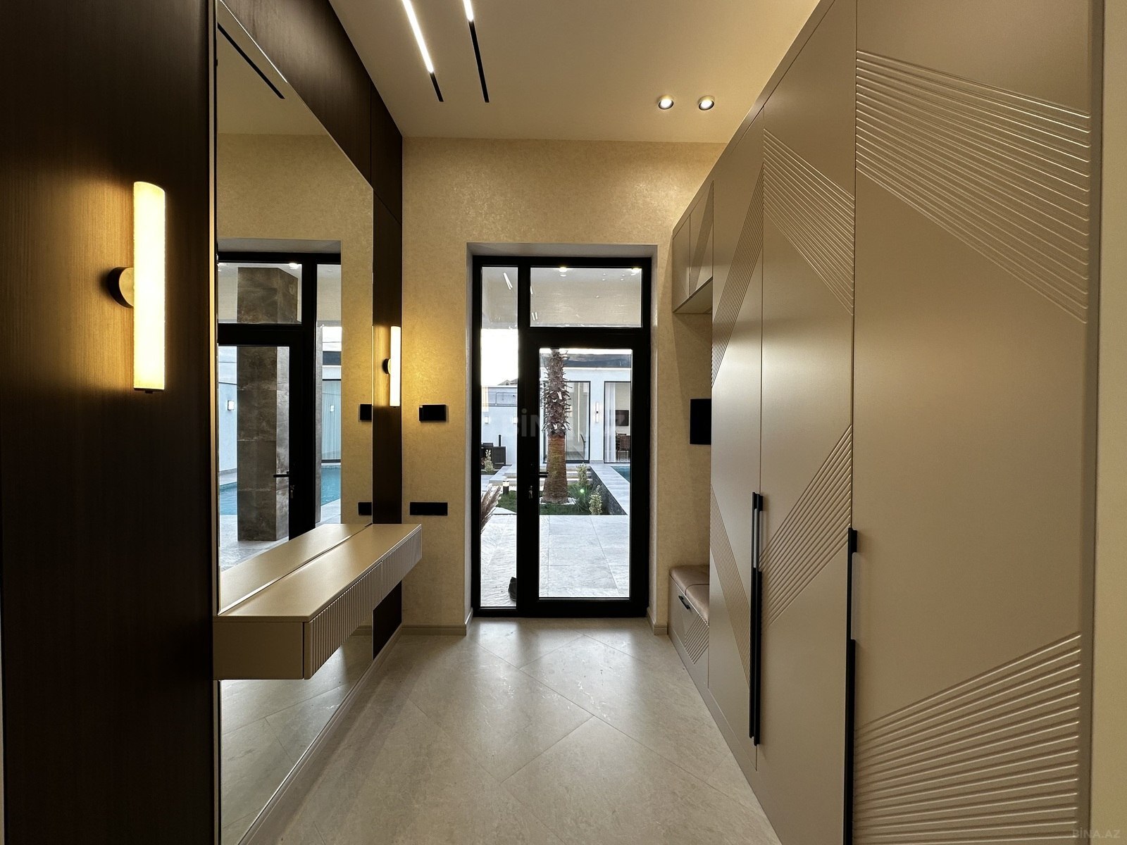 5 otaqlı Həyət evi/Bağ evi, Şüvəlan q., Bakı