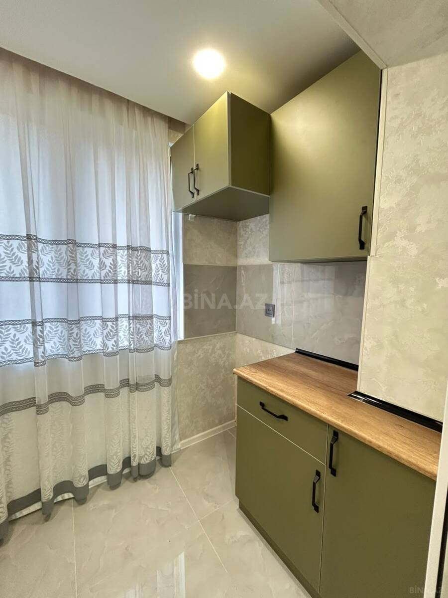 2 otaqlı Köhnə tikili, Qara Qarayev m., Bakı