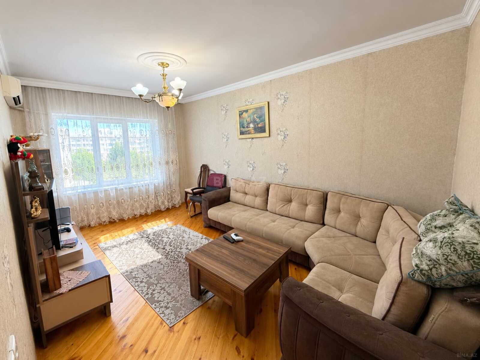 3 otaqlı Köhnə tikili, Suraxanı r., Bakı